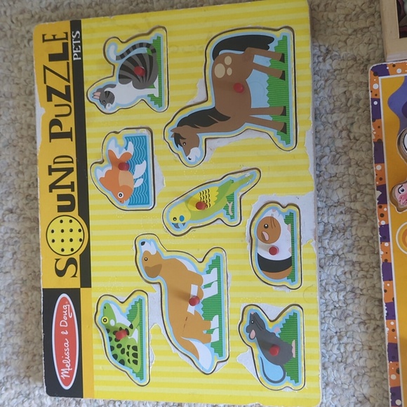 Melissa and Doug puzzles - Picture 5 of 5